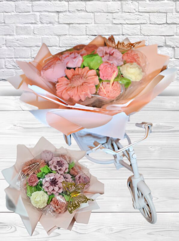 1069997215_w600_h600_1069997215